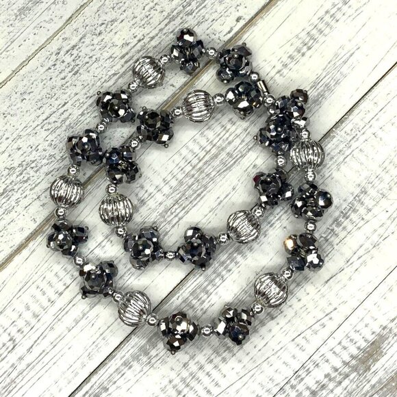 Sparkling Beaded Necklace 19 Inch Length Two Tone Silver Magnetic Closure - Picture 2 of 2